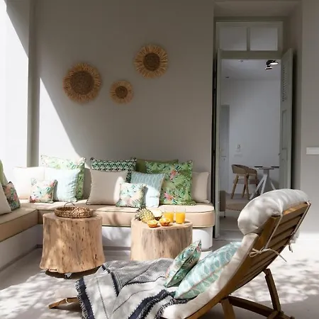 Casa Blue Dove * Hanya